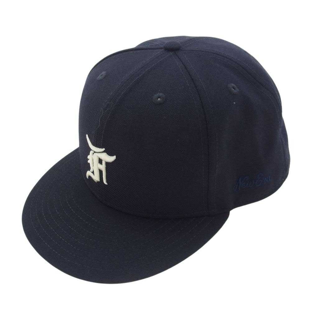 FEAR OF GOD フィアオブゴッド ESSENTIALS FOG × New Era FIFTH COLLECTION エッセンシャルズ ニューエラ ロゴ刺繍 ベースボールキャップ ネイビー系 7.75【中古】