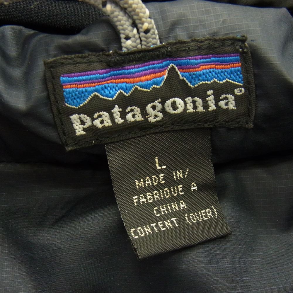 patagonia パタゴニア 84098 01年製 BLACK × NAVY DAS PARKA ダス パーカー 中綿 ジャケット ブラック系 L【中古】