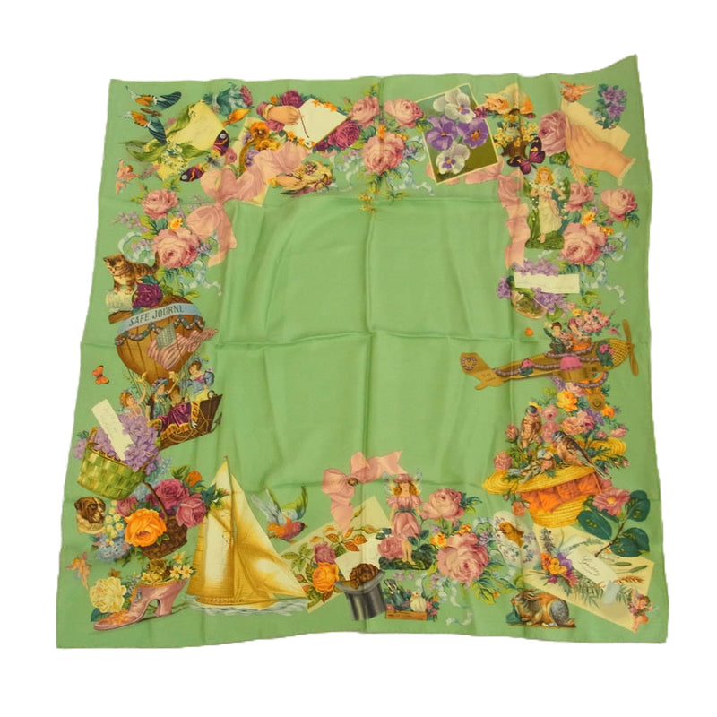 GUCCI グッチ シルク100% フラワー 花柄 総柄 額縁 スカーフ グリーン グリーン系【中古】