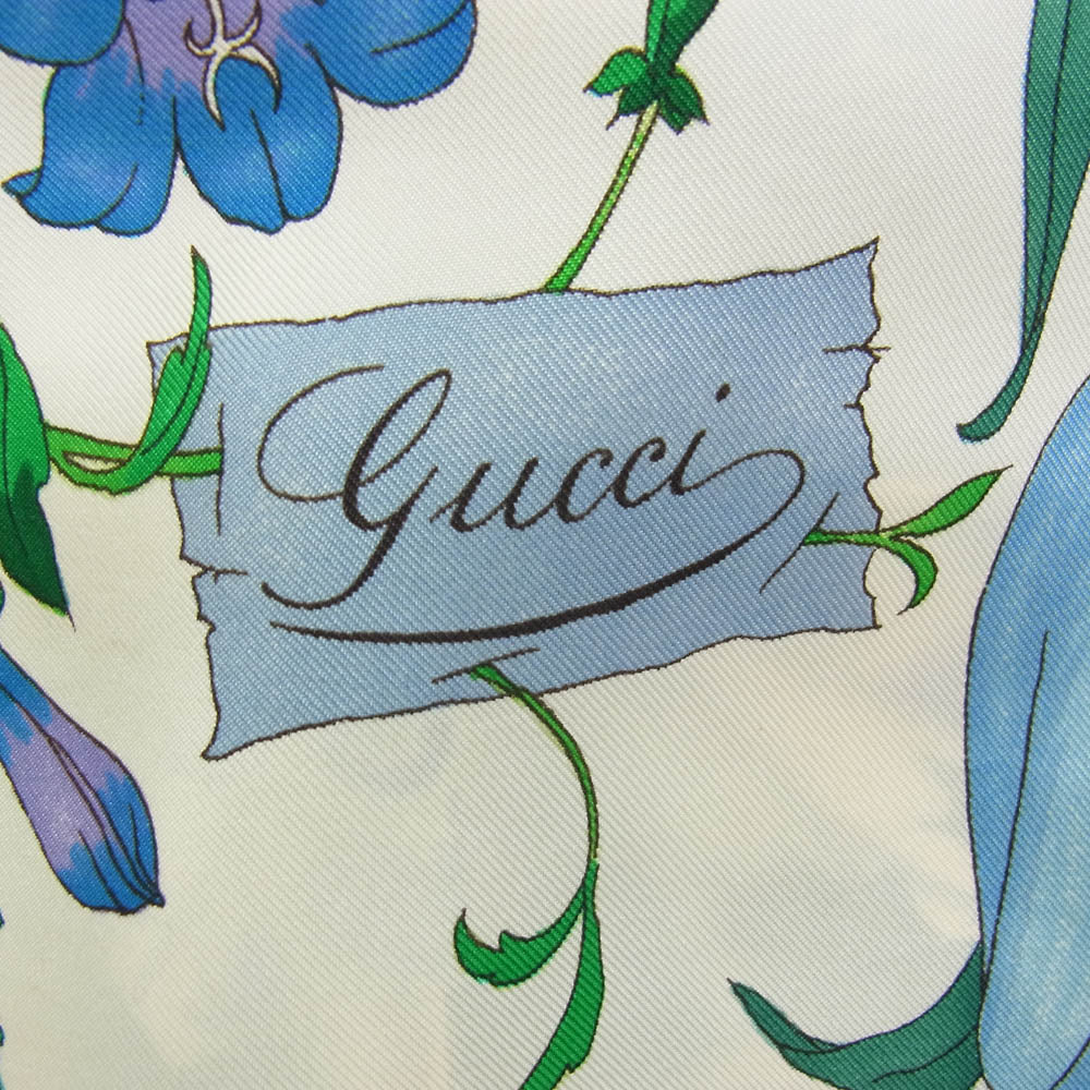 GUCCI グッチ シルク100％ 花柄 フラワー 総柄 蝶 スカーフ ネイビー ネイビー系【中古】