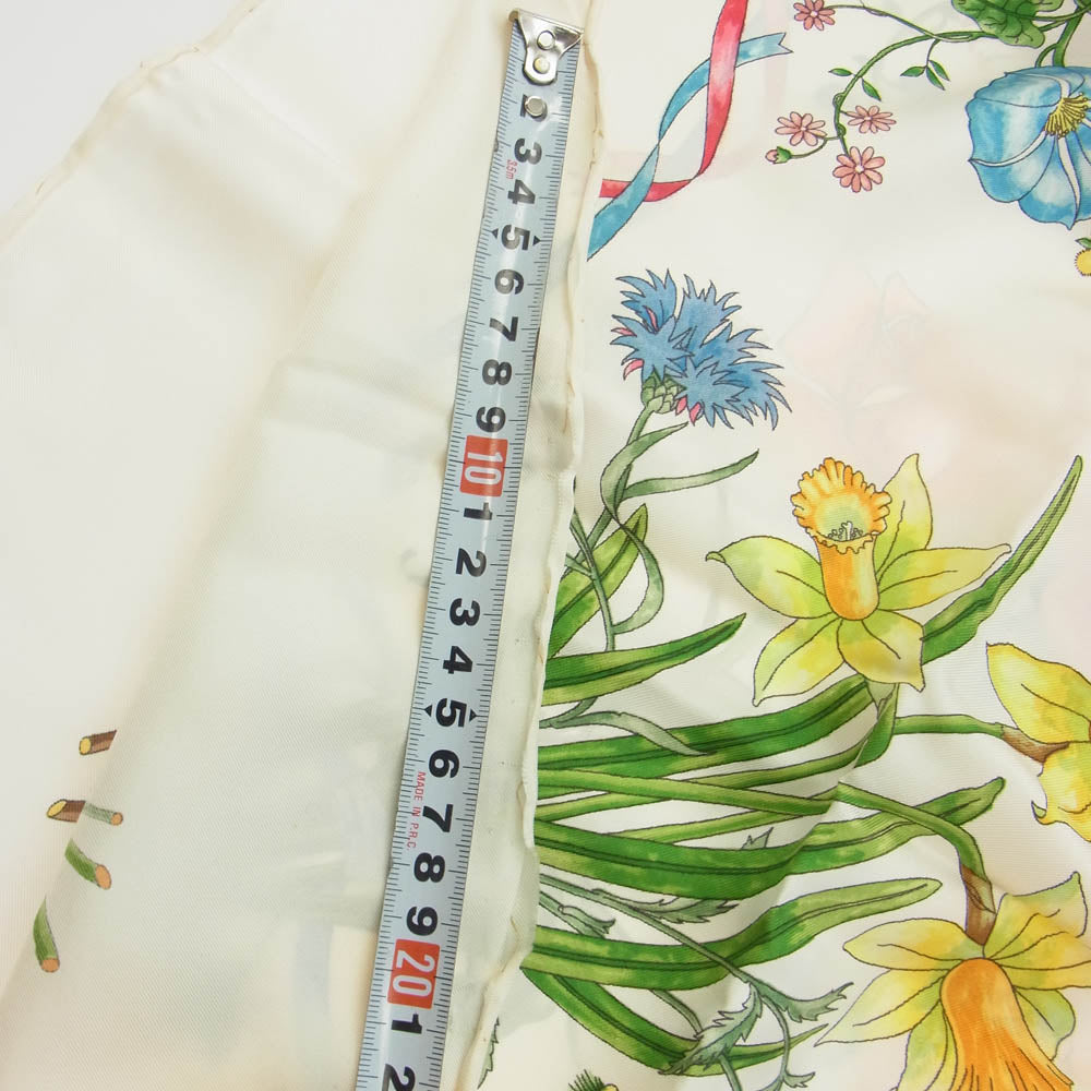 GUCCI グッチ シルク100％ 花束 フラワー 花柄 スカーフ オフホワイト ホワイト系【中古】