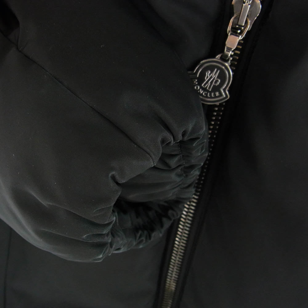 MONCLER モンクレール 国内正規品 RENNE GIUBBOTTO レンヌ ダウンコート ダウンジャケット ブラック系  0 【中古】
