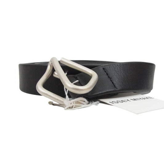 ISSEY MIYAKE イッセイミヤケ IM43AH102 CLING BELT レザー ベルト ブラック系【美品】【中古】