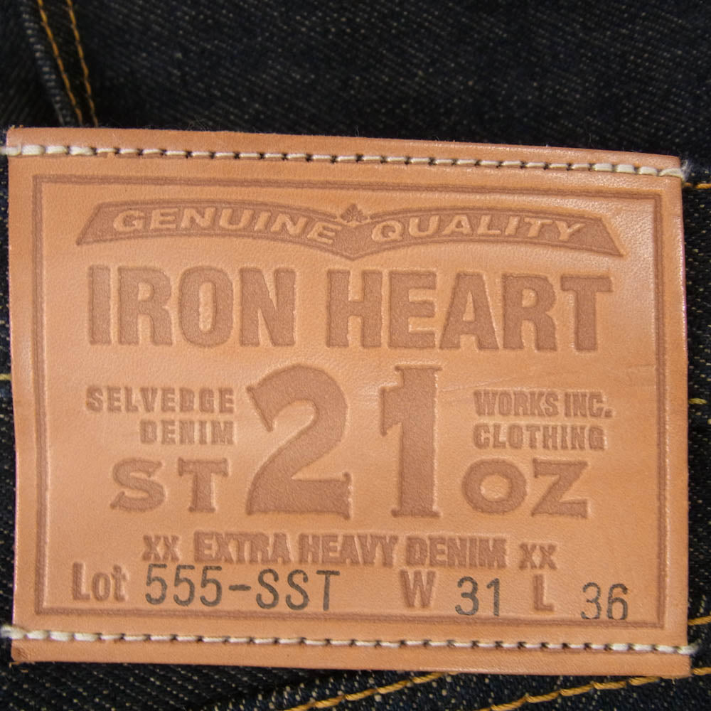 IRON HEART アイアンハート 555-SST 21oz セルビッチ ストレッチ スーパースリム ストレート デニム パンツ インディゴブルー系 31【中古】
