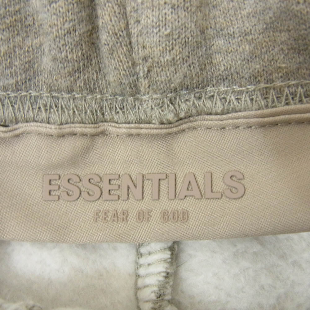FEAR OF GOD フィアオブゴッド FOG ESSENTIALS エッセンシャルズ FLEECE RELAXED ハーフパンツ グレー系 S【中古】