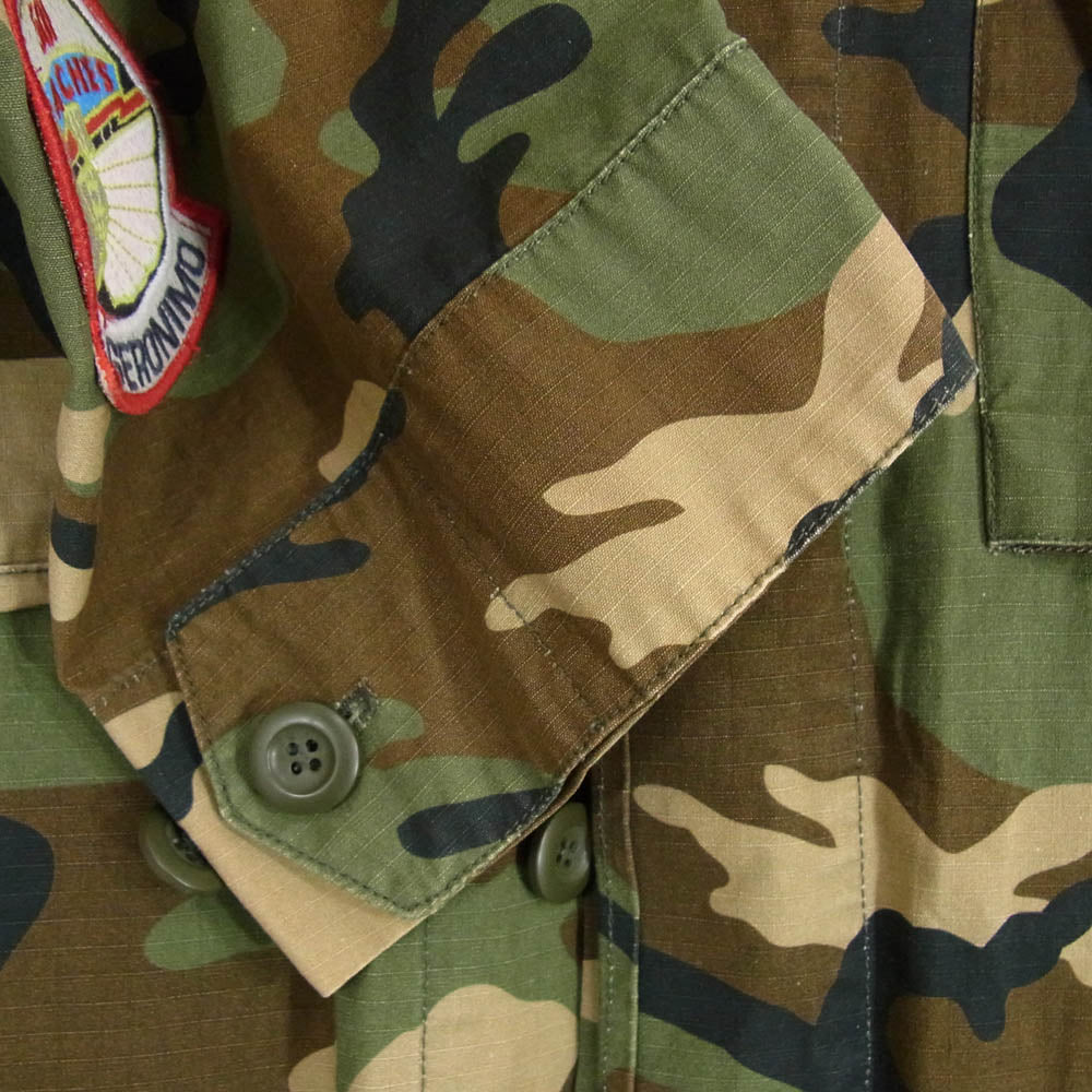OFF-WHITE オフホワイト ARCHIVE FIELD JACKET カモフラ 迷彩 袖ワッペン バックロゴ アーカイブ フィールド ミリタリー ジャケット カーキ系 M【中古】