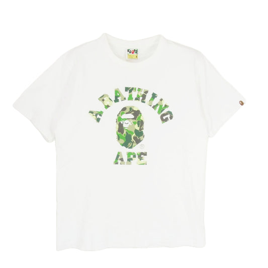 A BATHING APE アベイシングエイプ × KAWS カウズ ORIGINAL FAKE CAMO カモフラ 迷彩 半袖 Tシャツ ホワイト系 M【中古】