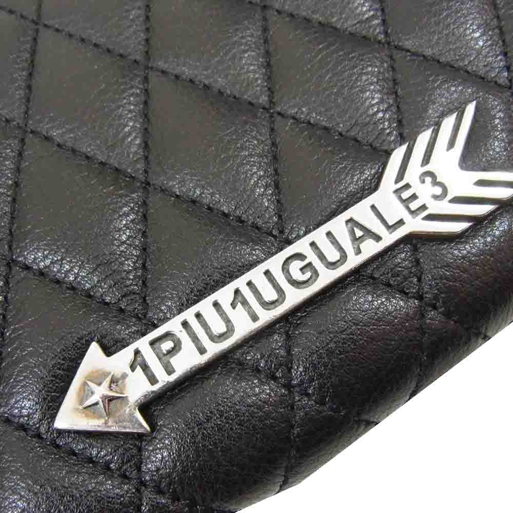 1piu1uguale3 ウノピュウノウグァーレトレ × CODY SANDERSON コディーサンダーソン round zip wallet ラウンド ジップ ウォレット ブラック系【美品】【中古】