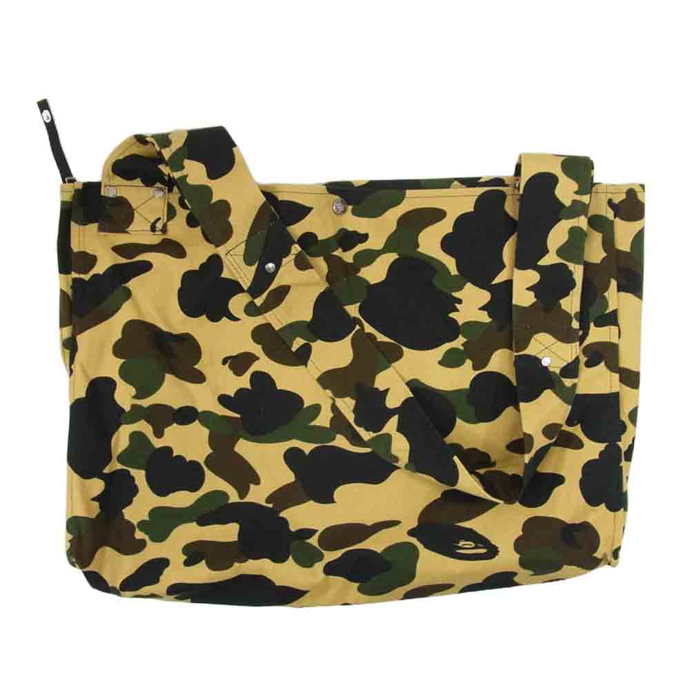 A BATHING APE アベイシングエイプ コットン ビッグ ショルダー バッグ カモフラージュ ブラウン系【中古】