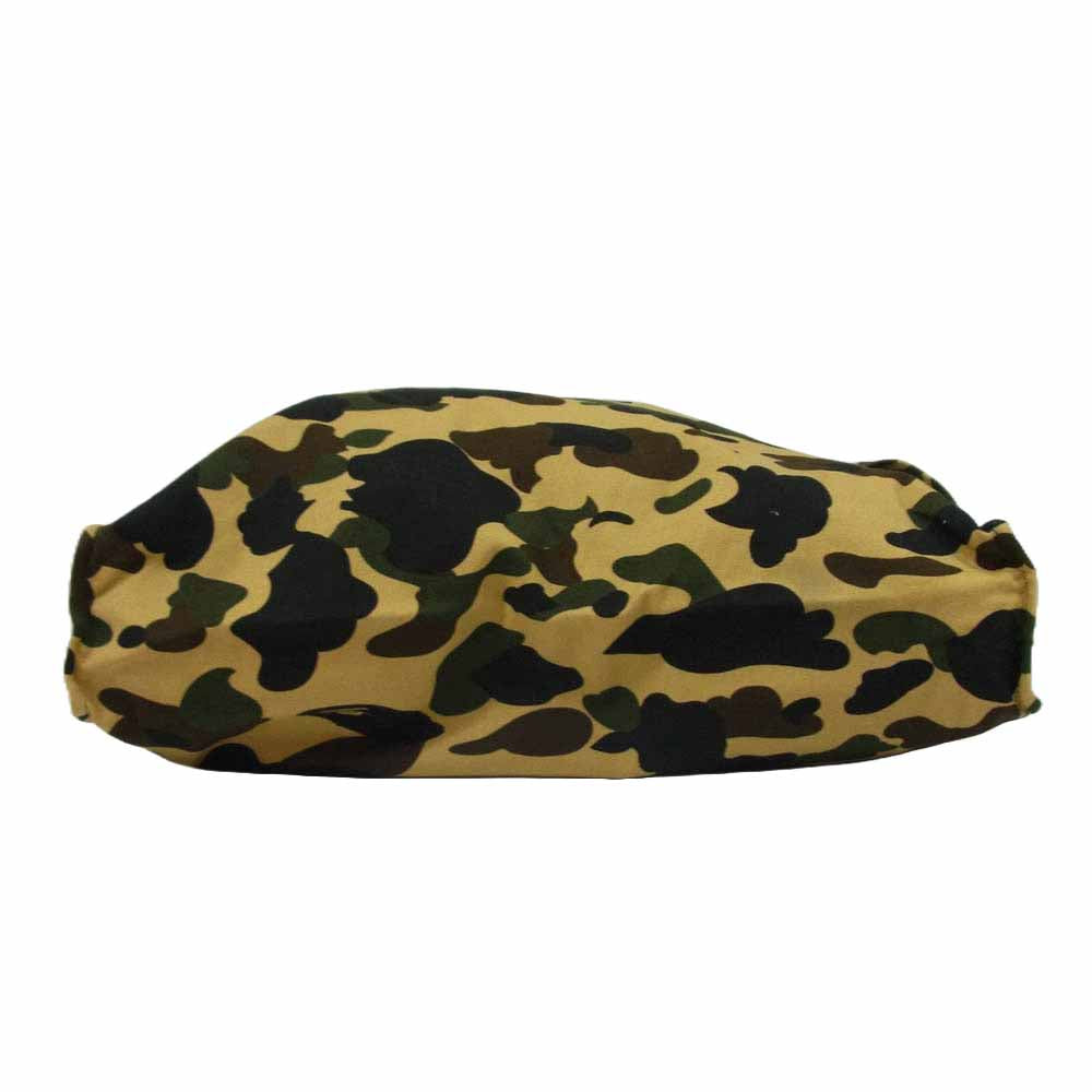A BATHING APE アベイシングエイプ コットン ビッグ ショルダー バッグ カモフラージュ ブラウン系【中古】