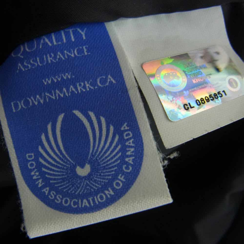 CANADA GOOSE カナダグース 2530LA 国内正規品 グリフィンタグ Montebello Parka モンテベッロ パーカ ダウンジャケット ネイビー系 XS【中古】