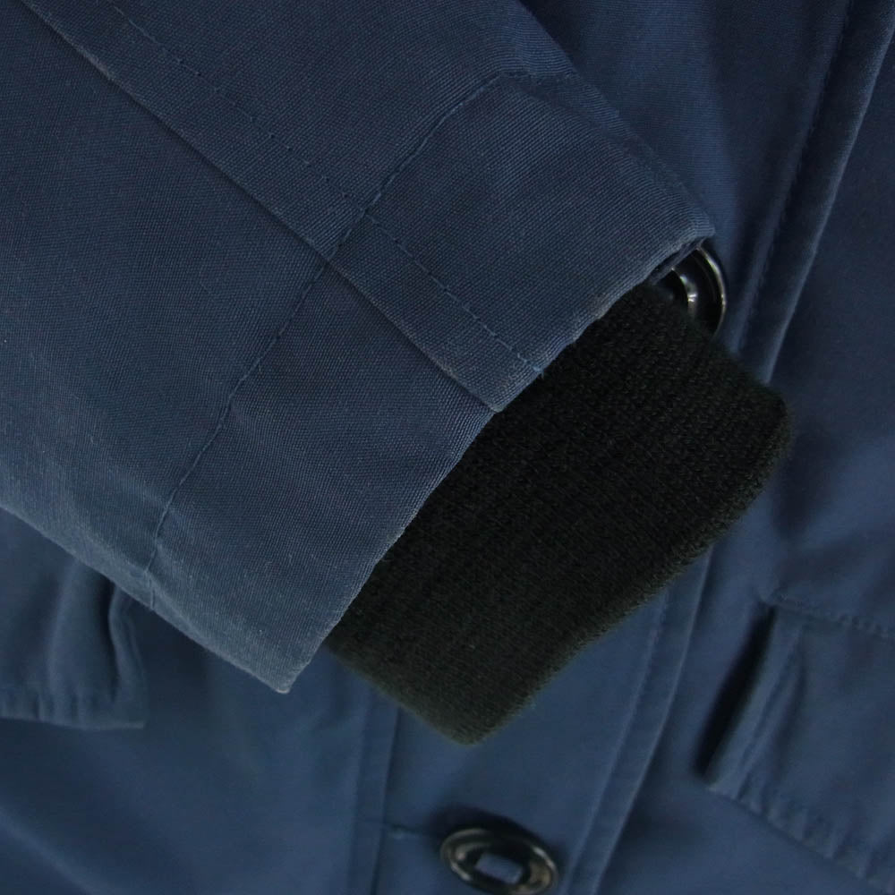 CANADA GOOSE カナダグース 2530LA 国内正規品 グリフィンタグ Montebello Parka モンテベッロ パーカ ダウンジャケット ネイビー系 XS【中古】