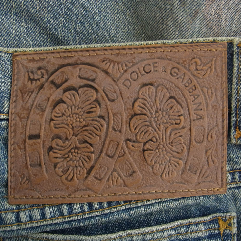 DOLCE&GABBANA ドルチェアンドガッバーナ 9466 01AW Archive アーカイブ GRAFFITI JEANS HEAVEN AND HELL ARE JUST ONE BREATH AWAY ANDY WARHOL 安全ピン装飾 グラフィティ ダメージ デニムパンツ インディゴブルー系 L【中古】