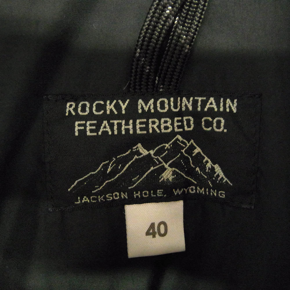 Rocky Mountain FeatherBed ロッキーマウンテンフェザーベッド 200-172-32 PULLOVER HOODIE ナイロン プルオーバー フーデッド ダウン パーカー ジャケット ブラック系 40【中古】