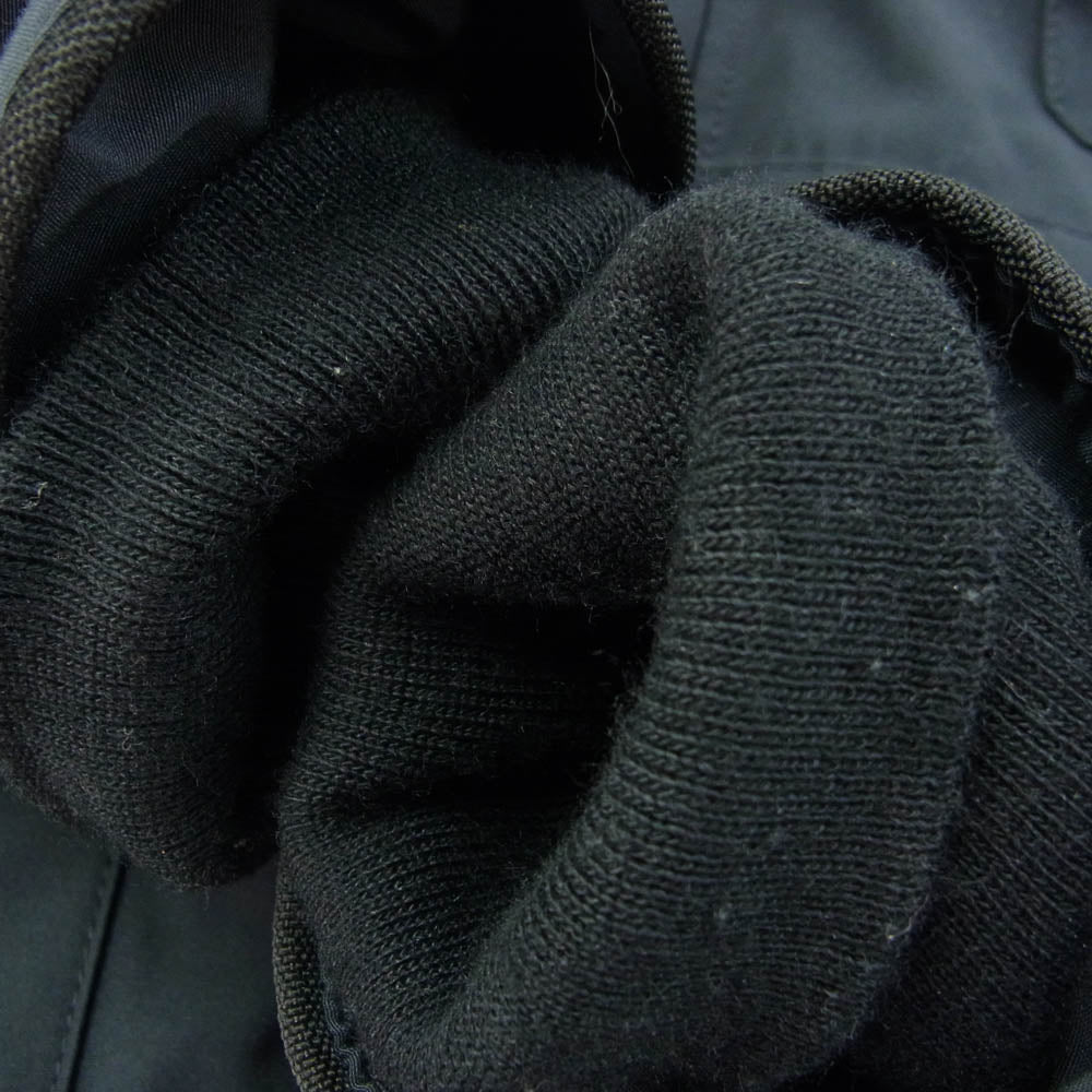 CANADA GOOSE カナダグース 2301JM 国内正規品 サザビーリーグタグ RUSSELL PARKA ラッセルパーカ ダウンジャケット ブラック系 S【中古】