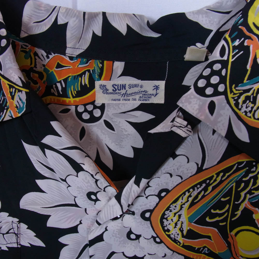 SUN SURF サンサーフ SS28019 UKULELE MELODY L/S RAYON HAWAIIAN SHIRT 洋柄 長袖 アロハ ハワイアン シャツ ブラック系 L【中古】