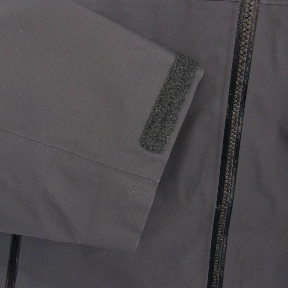 ARC'TERYX アークテリクス 24SS X000007725 Beta Lightweight Jacket ベータ ライトウェイト ジャケット ブラック系 M【美品】【中古】
