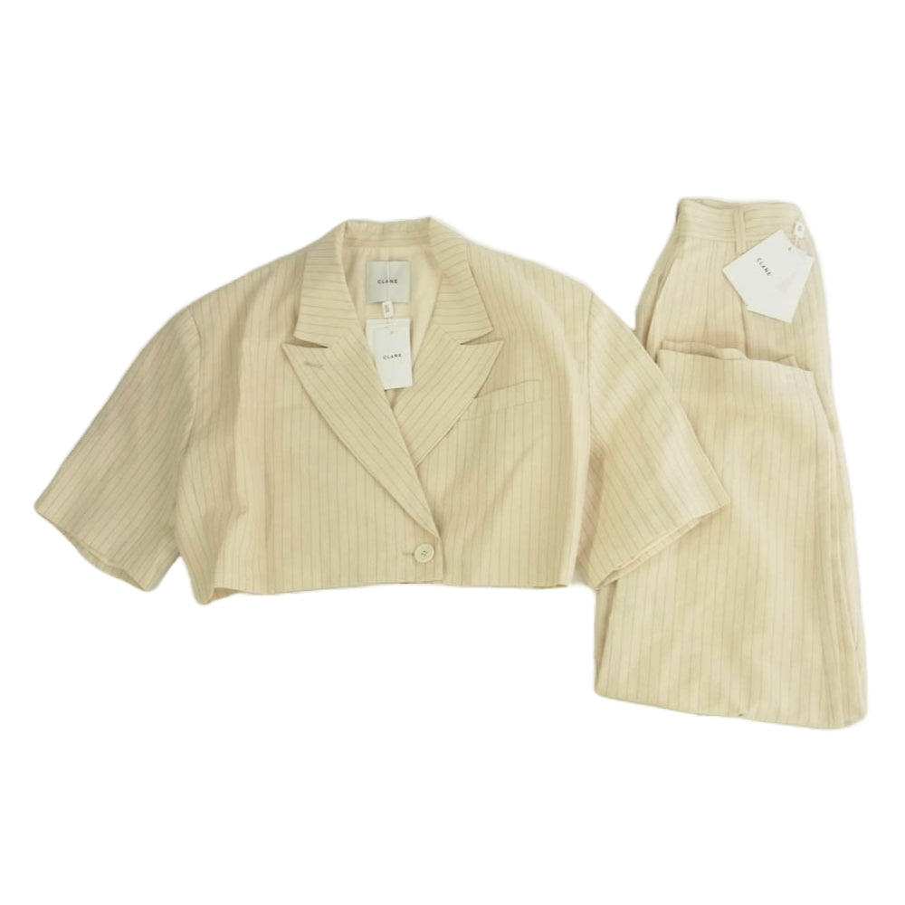 CLANE クラネ 16103-047216110-7322 CROPPED TAILORED JACKET PANTS クロップド ストライプ テーラード ジャケット スラックス パンツ セットアップ オフホワイト系 上-1、下-0【新古品】【未使用】【中古】