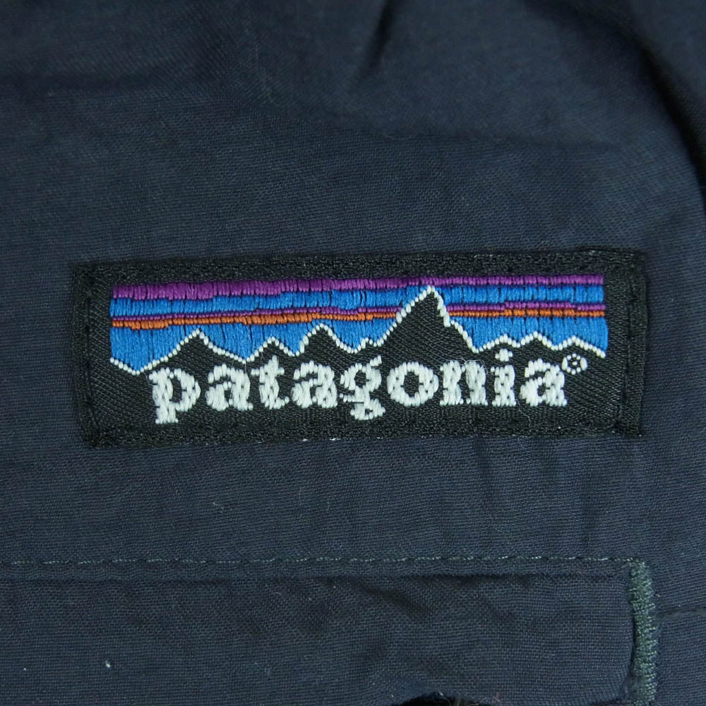 patagonia パタゴニア 57312 GI III SHORTS ナイロン ショーツ ショート パンツ コロンビア製 ダークグレー系 青みのあるダークグレー系 L【中古】