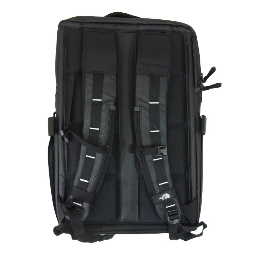 THE NORTH FACE ノースフェイス BASE CAMP VOYAGER DAYPACK ベース キャンプ ボイジャー デイパック バックパック NF0A81DM ブラック系【美品】【中古】