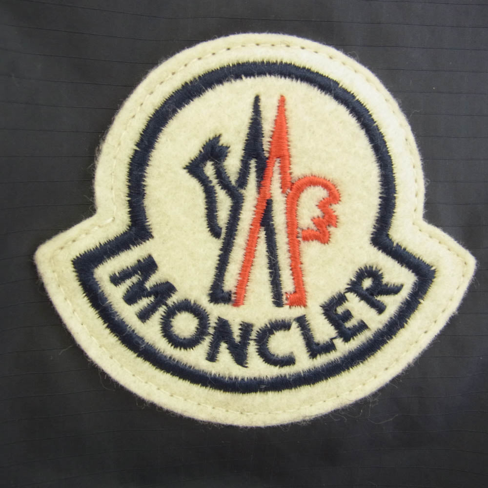 MONCLER モンクレール E10914338305 C0032 モンクレールジャパンタグ BOURGES GILET マルチポケット ダウン ベスト ダークネイビー系 5【中古】