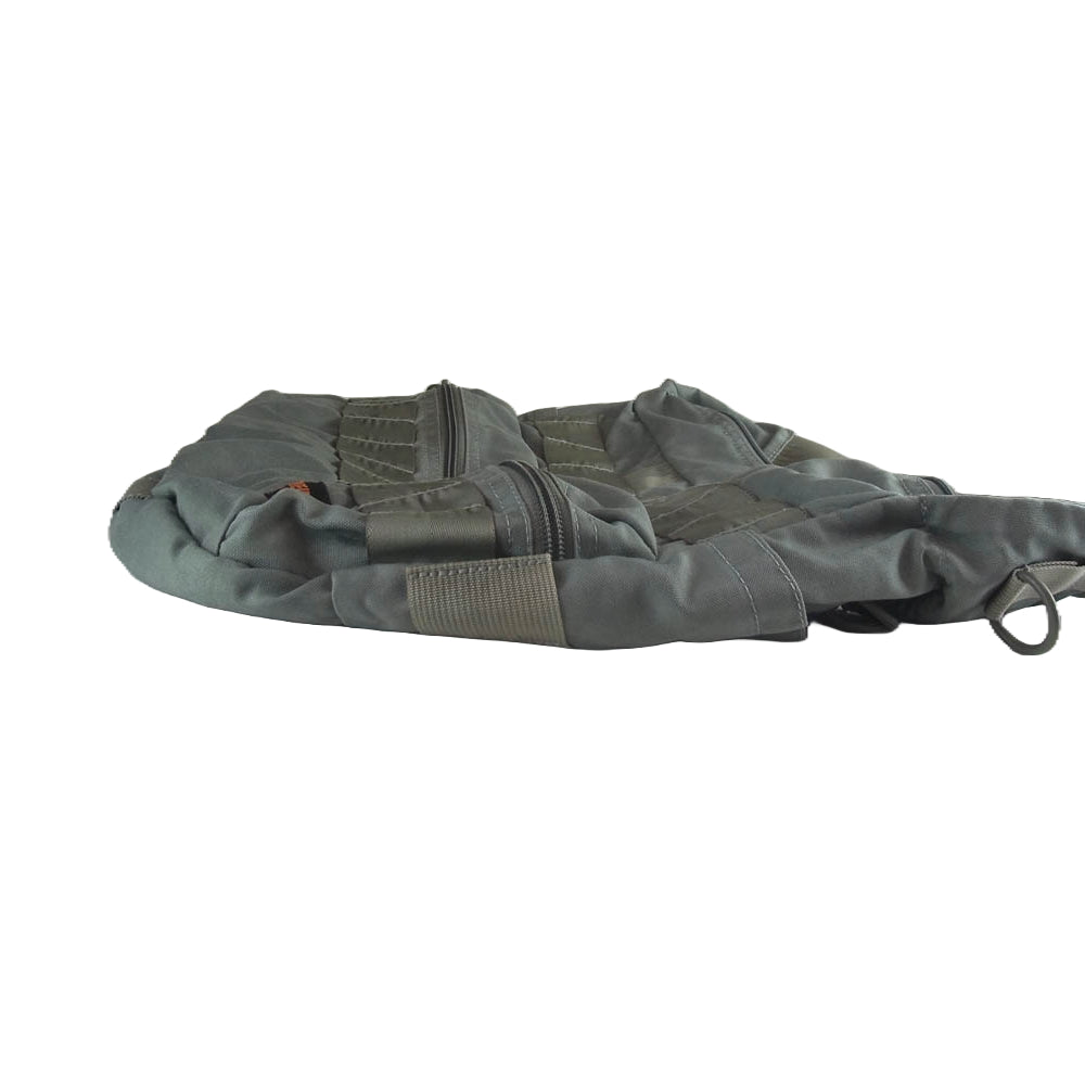 BRIEFING ブリーフィング USA製 FLIGHT LIGHT COURIER ショルダー バッグ カーキ系【中古】