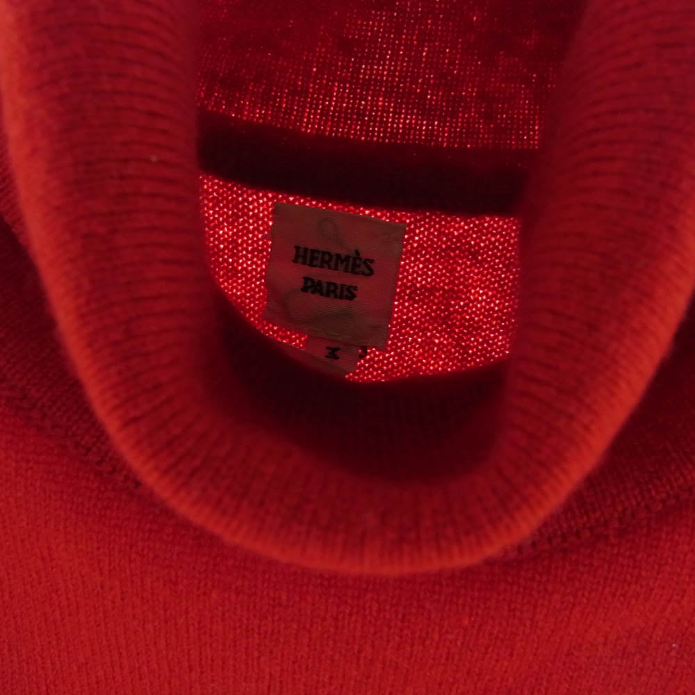 HERMES エルメス スコットランド製 カシミヤ 100% スコットランド カシミヤ チャーム付 ノースリーブ ハイネック ニット レッド系 S【中古】