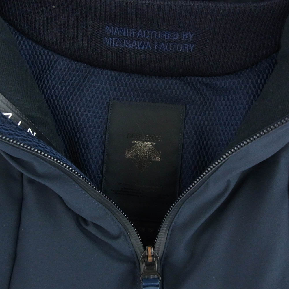 DESCENTE デサント DAMMGK32U ALLTERRAIN SHUTTLE 水沢ダウン オルテライン シャトル フーデッド ダウン ジャケット ネイビー系 M【中古】