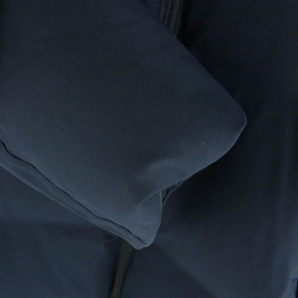 DESCENTE デサント DAMMGK32U ALLTERRAIN SHUTTLE 水沢ダウン オルテライン シャトル フーデッド ダウン ジャケット ネイビー系 M【中古】