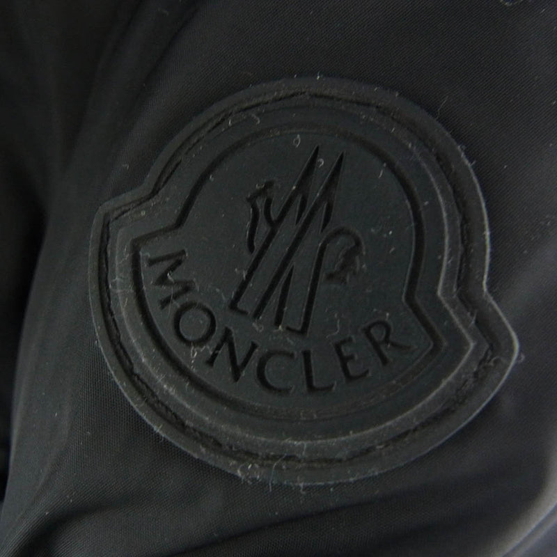 MONCLER モンクレール 19AW E20914194385 C0300 MONTCLA フーデッド ナイロン ダウン ジャケット ブラック 1 ブラック系 1【中古】