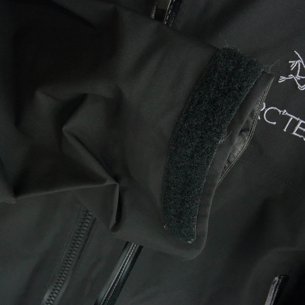 ARC'TERYX アークテリクス 25694 Beta SV Jacket ベータSV ナイロン ジャケット マウンテン パーカー ブラック系 M【美品】【中古】