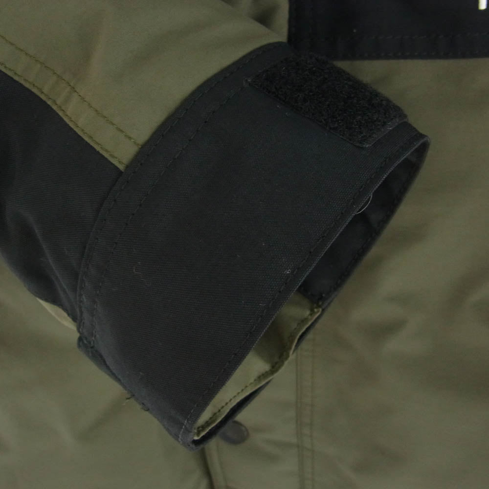 THE NORTH FACE ノースフェイス ND91930 MOUNTAIN DOWN JACKET GORE-TEX マウンテン ダウンジャケット ゴアテックス カーキ系 L【中古】