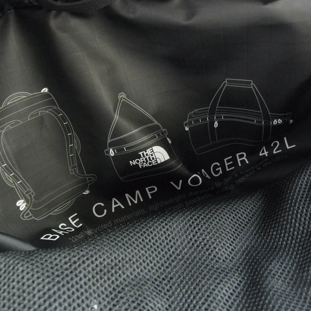 THE NORTH FACE ノースフェイス NM82379 ベースキャンプ ボイジャー ライト 42L バックパック ボストンバッグ ブラック系 39L【新古品】【未使用】【中古】
