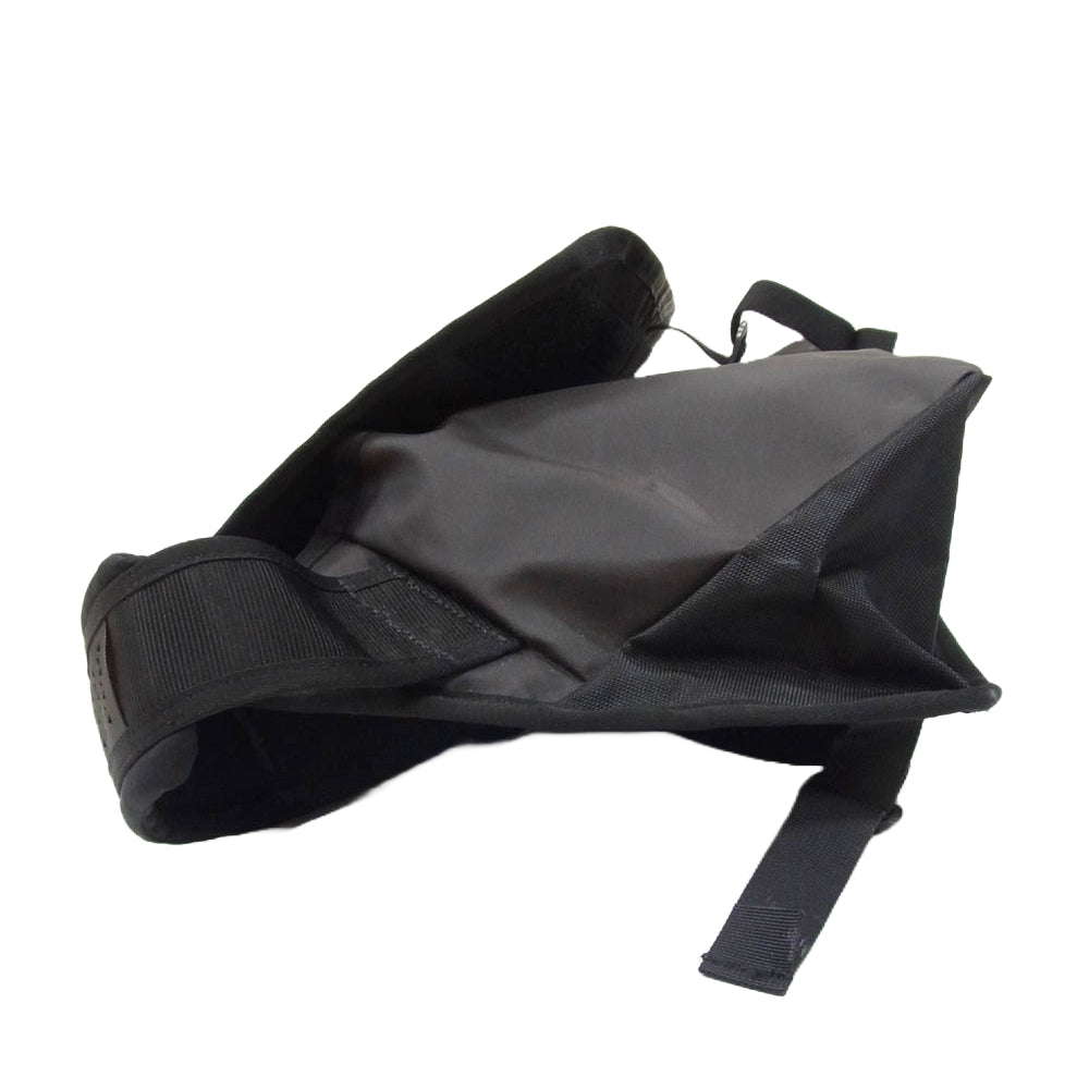 THE NORTH FACE ノースフェイス NM81456 HEX MESSENGER メッセンジャー バッグ ショルダー ブラック系【中古】