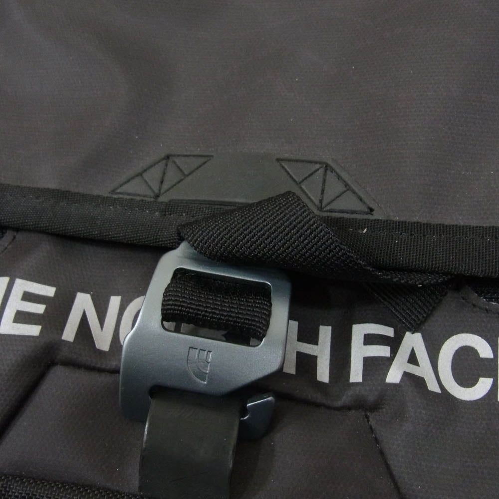 THE NORTH FACE ノースフェイス NM81456 HEX MESSENGER メッセンジャー バッグ ショルダー ブラック系【中古】
