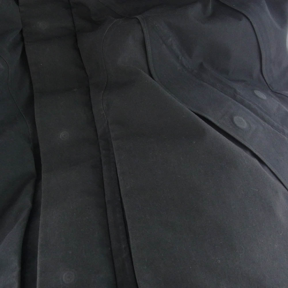 Goldwin ゴールドウィン GO111830P HOODED SPUR GORE-TEX DOWN COAT フーデッド シュプール ゴアテックス ダウン コート ブラック系 S【中古】