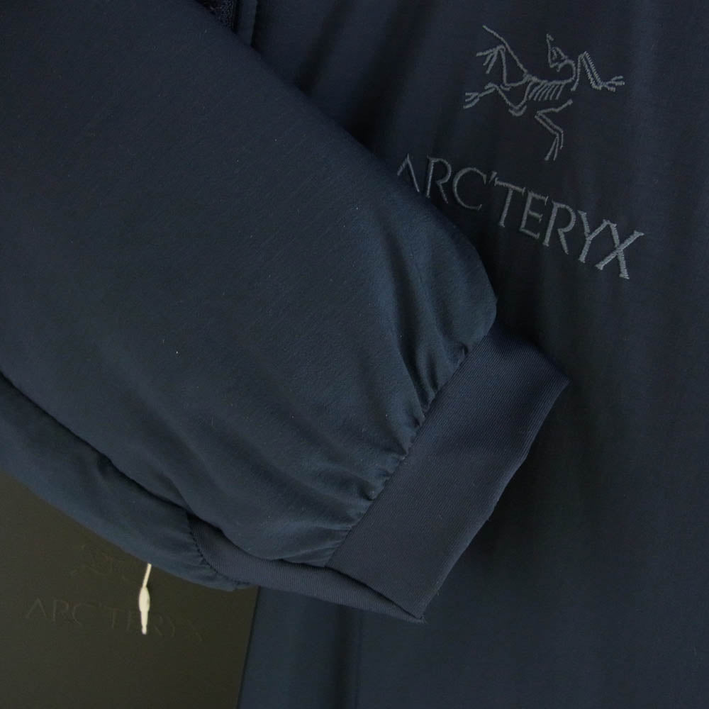 ARC'TERYX アークテリクス L08002000 ATOM HOODY アトム AR フーディ パーカー ジャケット ネイビー系 S【中古】