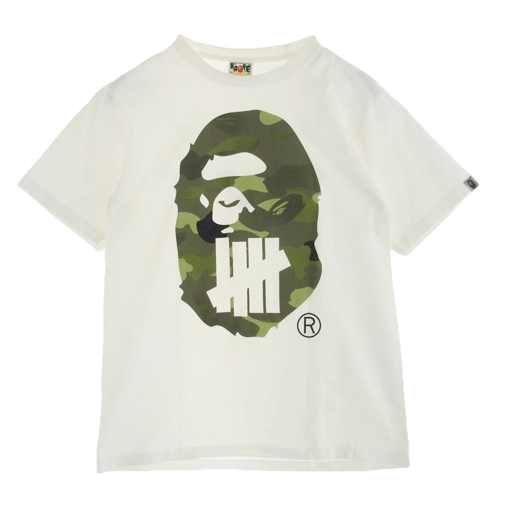 A BATHING APE アベイシングエイプ UNDEFEATED アンディーフィーテッド カモフラ ロゴプリント 半袖 Tシャツ ホワイト系 M【中古】
