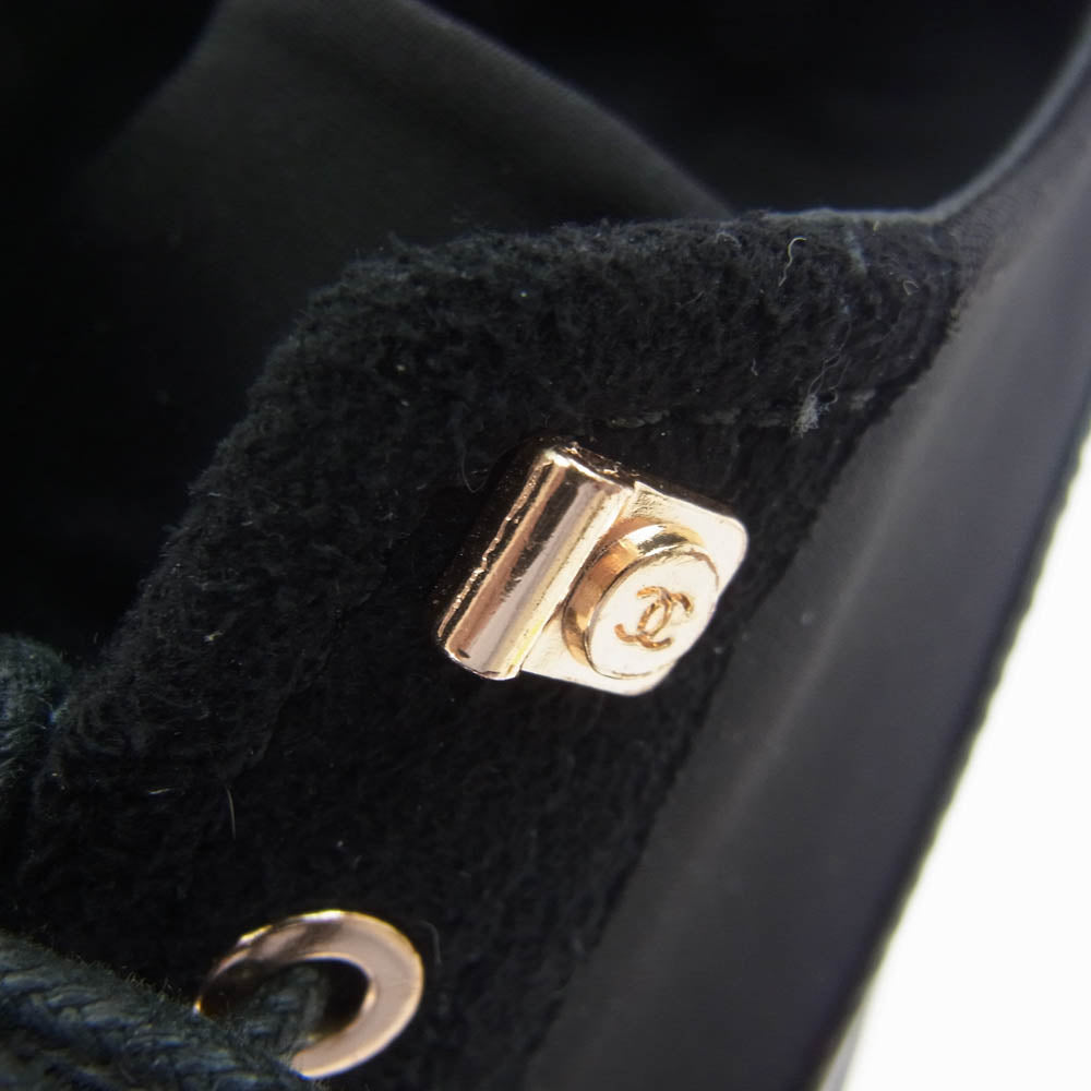 CHANEL シャネル 0095-1 【難有】パテント使い レースアップ シューズ ブラック系 38【中古】