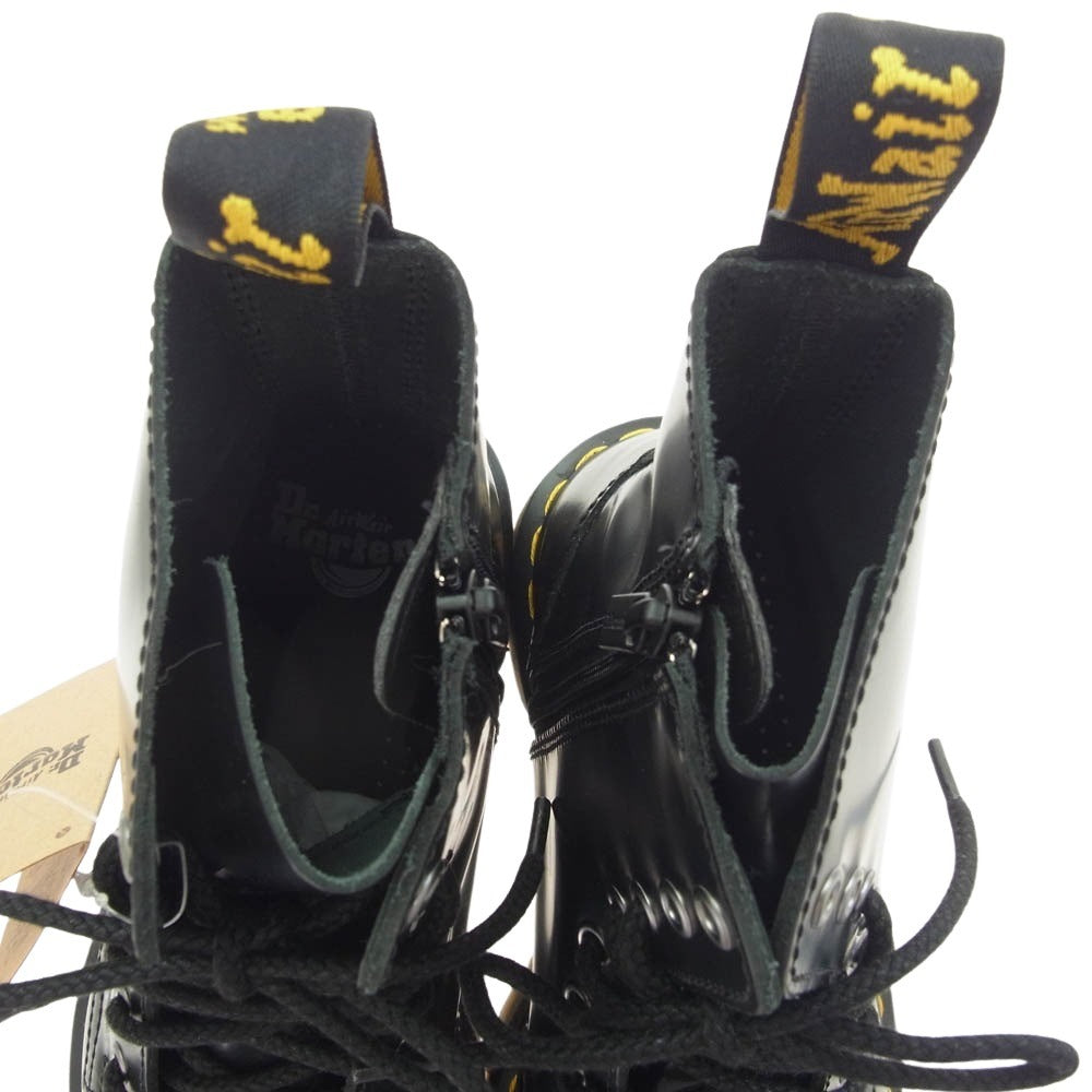 Dr.Martens ドクターマーチン AW006 8 HOLE レースアップ ブーツ