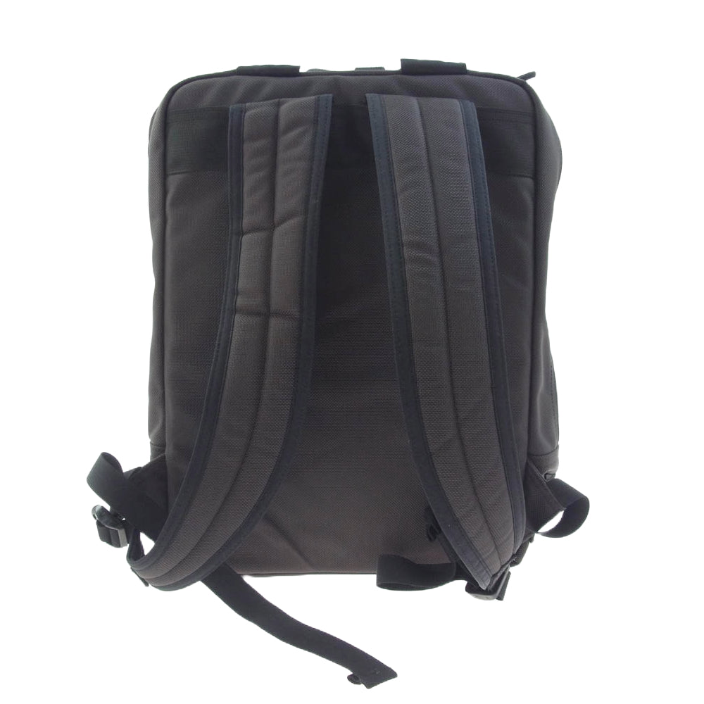 BRIEFING ブリーフィング UNITED ARROWS UA SQ PACK1 ユナイテッドアローズ別注 スクエア バックパック リュック グレー系 ブラック系【美品】【中古】
