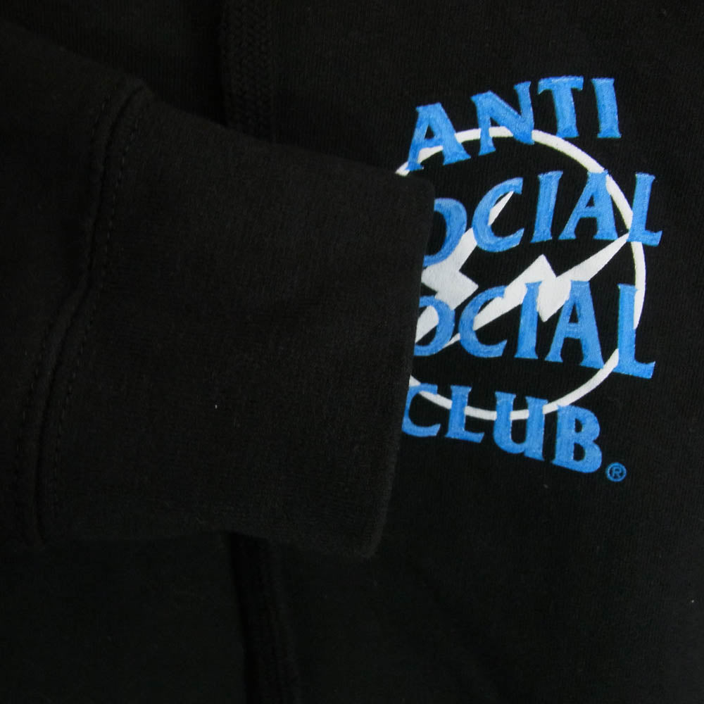 FRAGMENT DESIGN フラグメントデザイン × ANTI SOCIAL SOCIAL CLUB アンチソーシャルソーシャルクラブ Hoodie ロゴプリントプルオーバーパーカー ブラック系 M【中古】