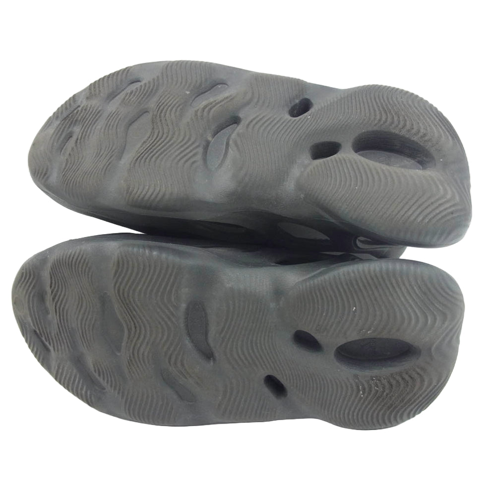 adidas アディダス HP8739 YEEZY YZY FOAM RNR ONYX イージー フォームランナー オニキス サンダル シューズ ブラック系 27.5cm【中古】