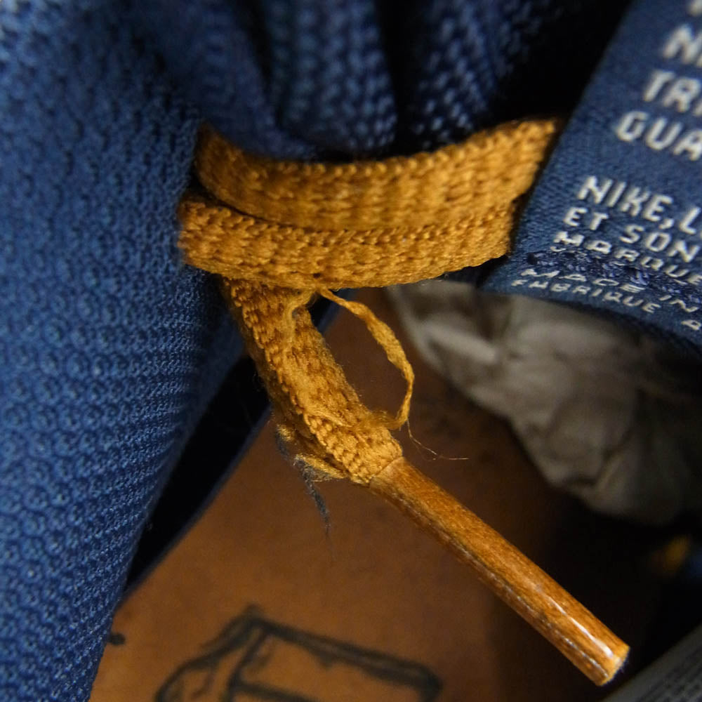 NIKE SB ナイキエスビー DX6775-400 Dunk Low Desert Ochre and Midnight Navy ダンク ロー デザートオークル アンド ミッドナイトネイビー ベージュ系 ネイビー系 26.5cm【中古】