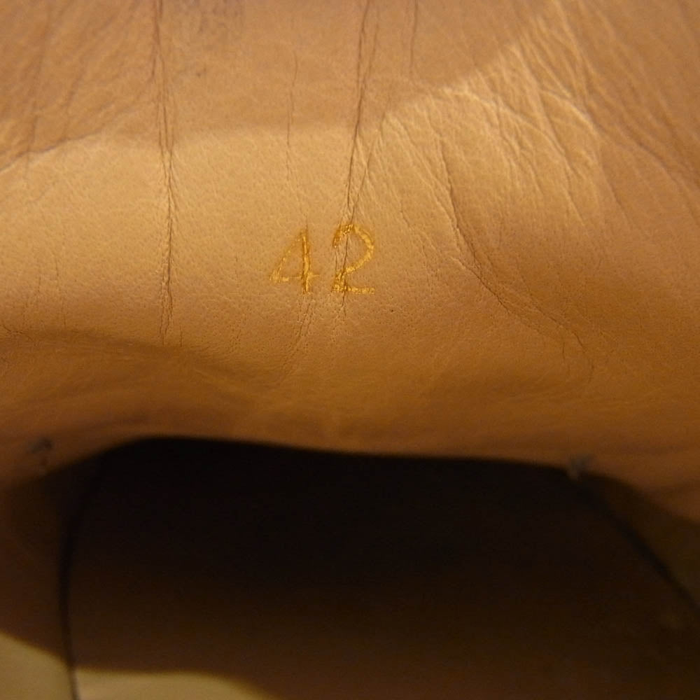 Christian Louboutin クリスチャンルブタン SPIKES スパイク スタッズ ローカット スニーカー ホワイト系 42【中古】