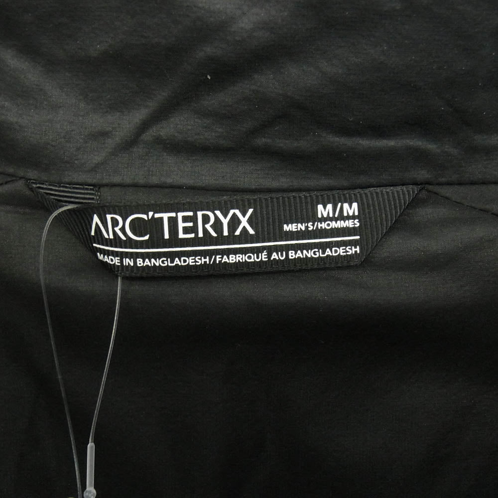 ARC'TERYX アークテリクス X000007487 23年モデル Atom Hoody アトム フーディ 中綿 ナイロン ジャケット ブラック系 M【中古】