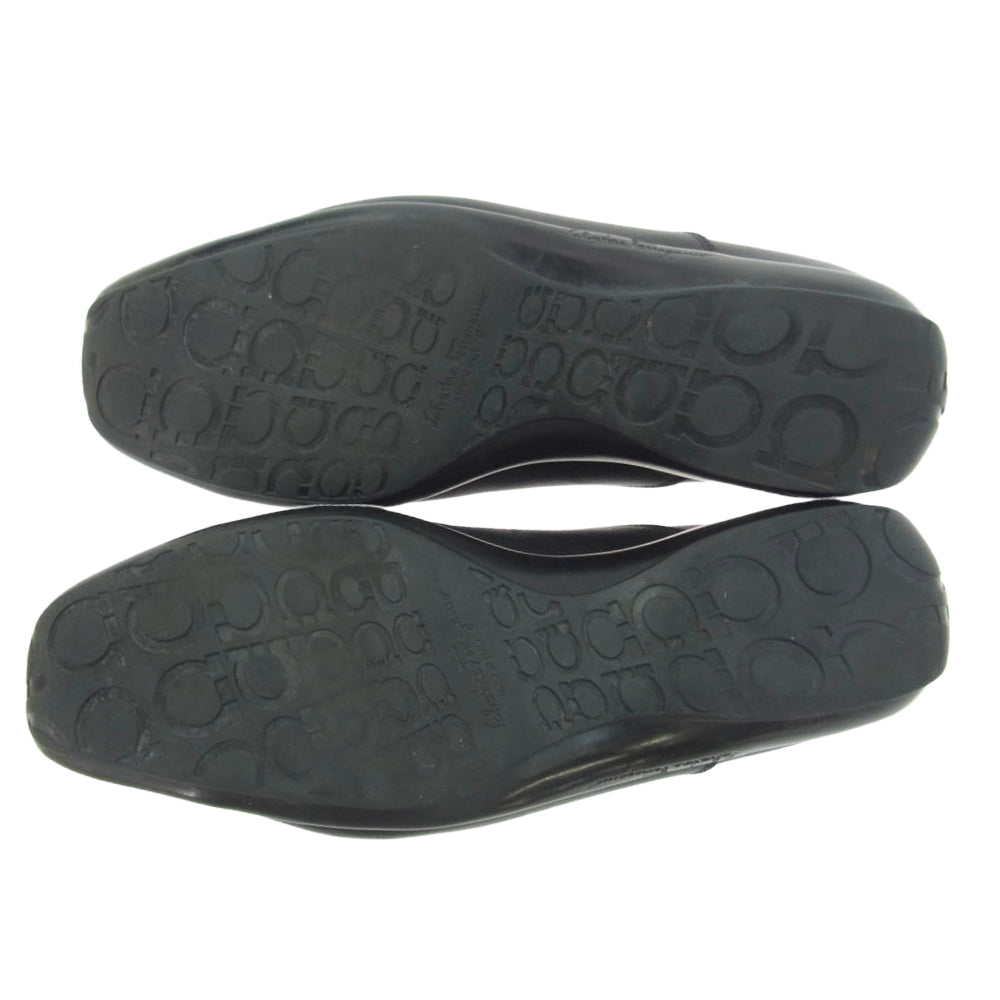 Salvatore Ferragamo サルヴァトーレフェラガモ 82600 ビジネス レザー ドライビング シューズ ブラック系 8【中古】