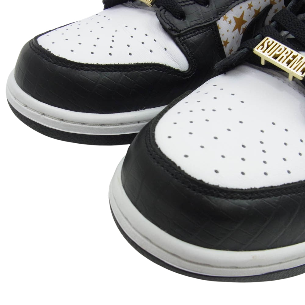Supreme シュプリーム DH3228-102 × Nike SB Dunk Low OG QS Gold Stars White black フェイクバスターズ 鑑定済 ナイキ SB ダンク ロー OG QS ゴールドスターズ ローカットスニーカー ホワイト ブラック系 ブラック系 ホワイト系 27cm【新古品】【未使用】【中古】