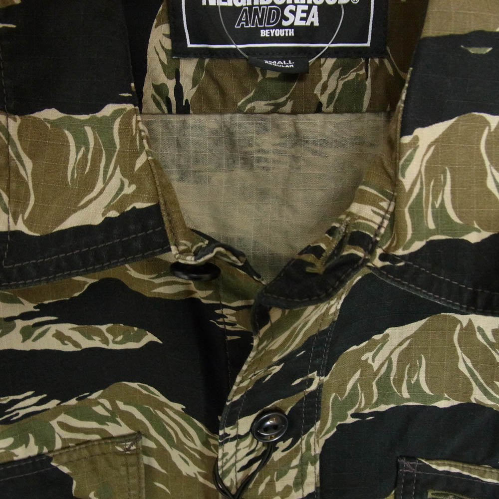 NEIGHBORHOOD ネイバーフッド WDS-C-NBHD-23-Q3-04 WIND AND SEA ウィンダンシー CAMOUFLAGE OFFICER SH タイガーカモ ミリタリー シャツ ジャケット カーキ系 S【中古】