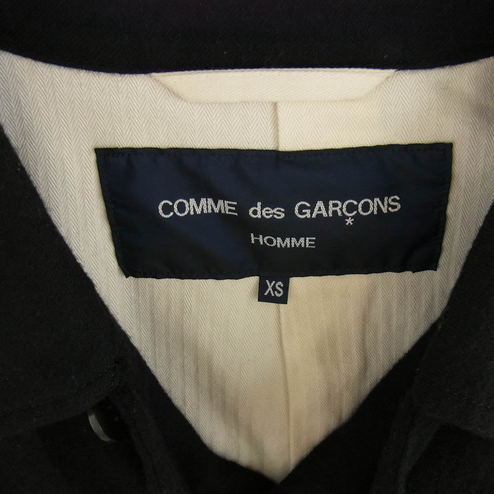 COMME des GARCONS HOMME コムデギャルソンオム 20AW HF-C007 AD2020 デカオムタグ ウールサージ製品縮絨 比翼 ステンカラーコート ブラック系 XS【中古】